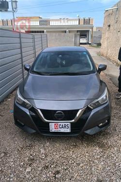 نيسان فيرسا